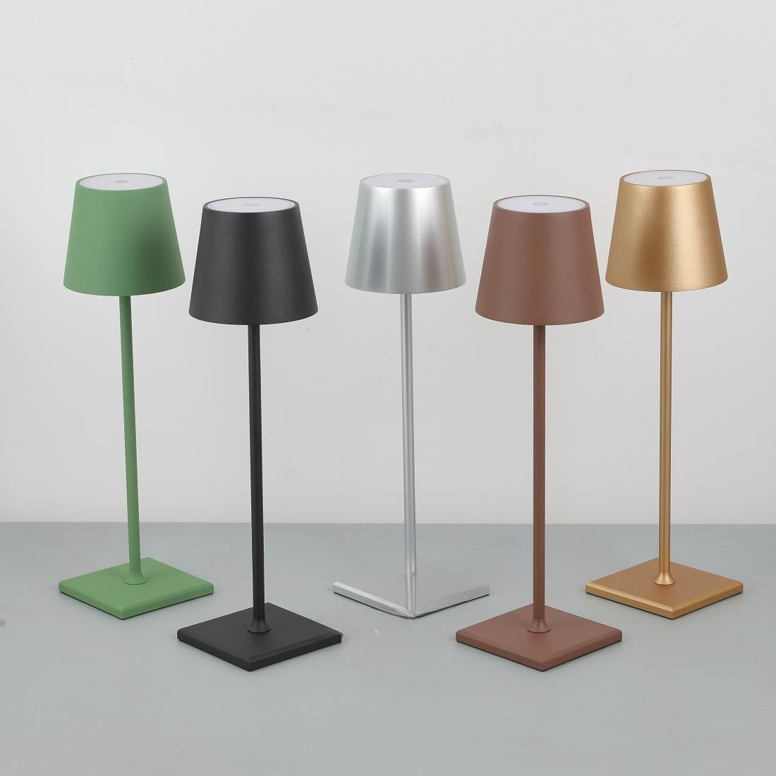 ESSENTIALS Lamp